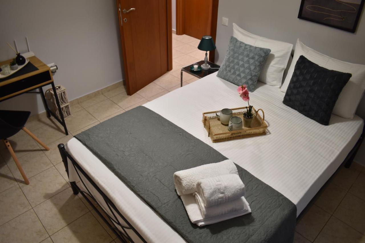 Little Emerald - Central Spot Apartments Volos Exterior foto