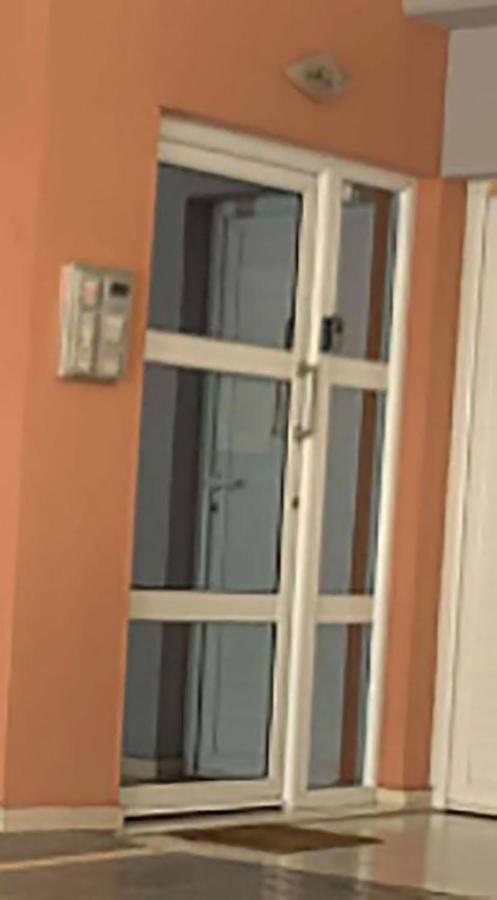 Little Emerald - Central Spot Apartments Volos Exterior foto